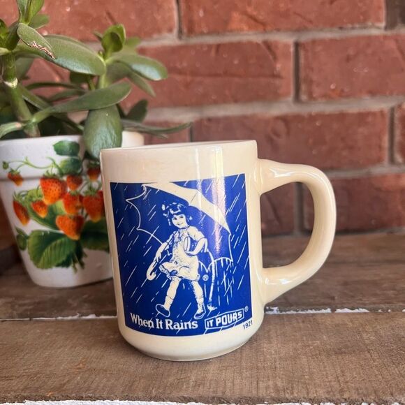 Vintage Morton Salt Company Mug "When it Rains it Pours" 1921 - Picture 1 of 5